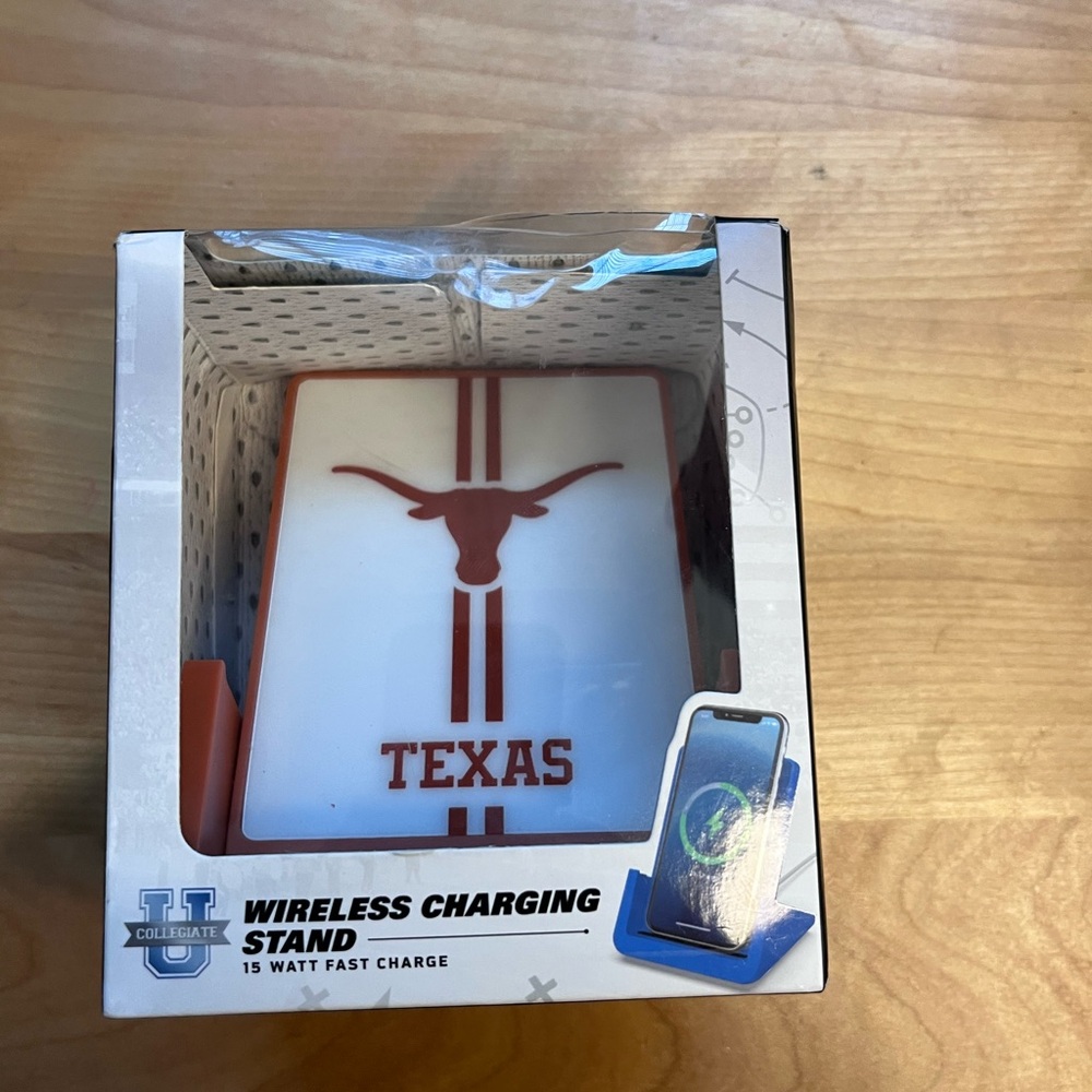 Texas Longhorns Wireless Charging Stand - White/Orange